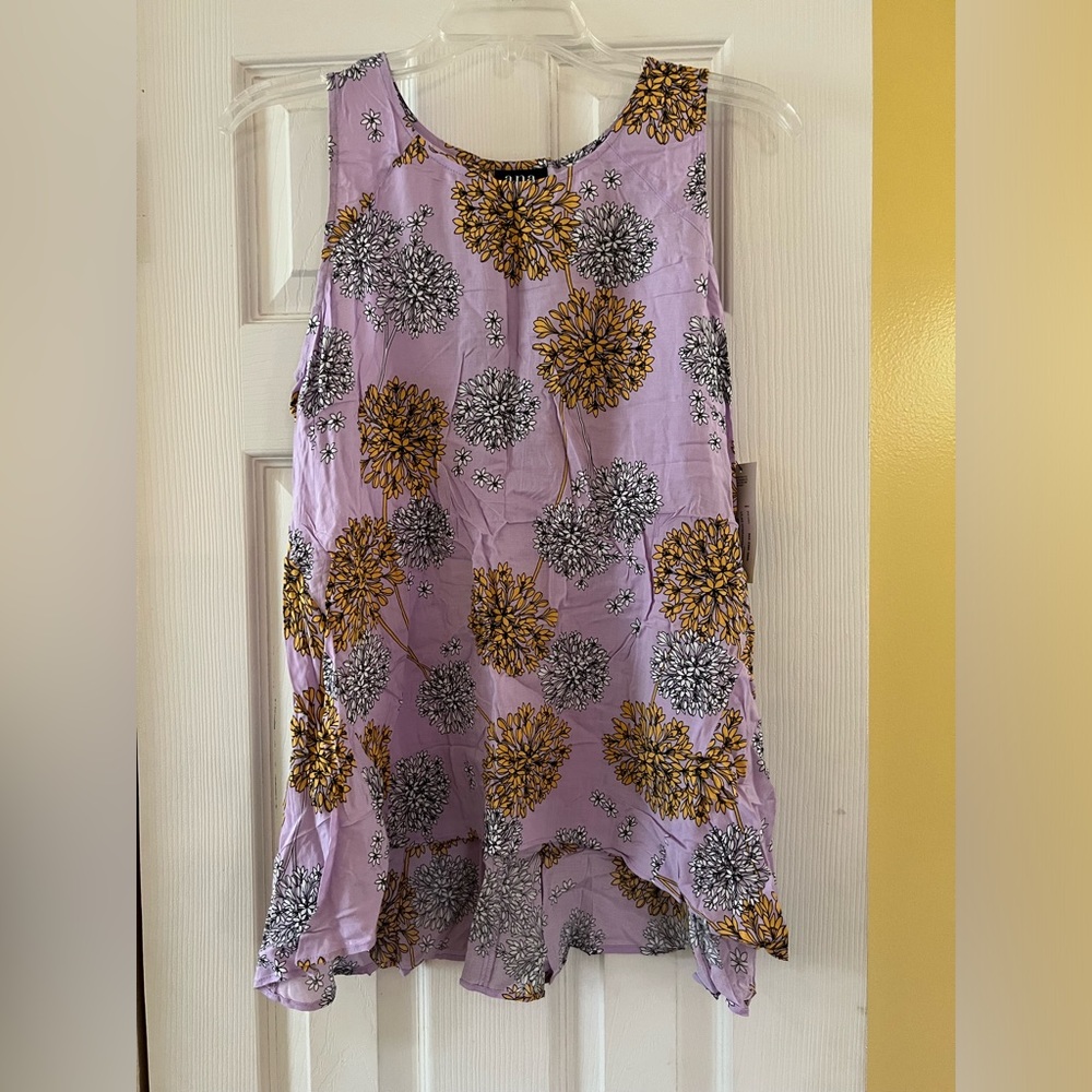a.n.a. Tank Top 21